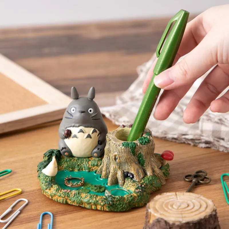 MY NEIGHBOR TOTORO - Totoro by the pond - Figure Pencil Holder